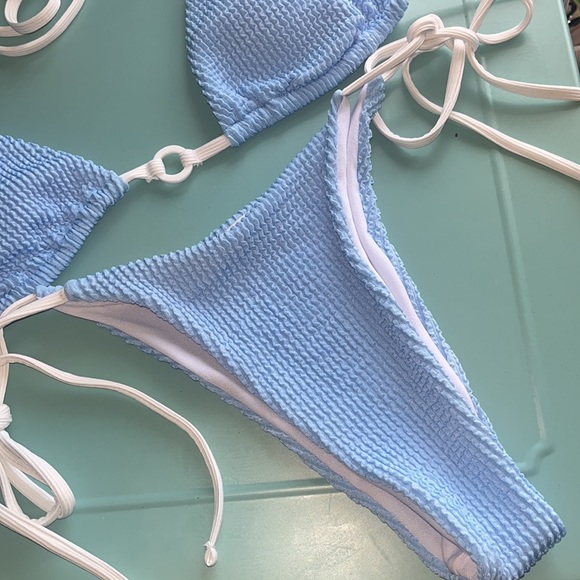 NEW BLUE BIKINI - Picture 3 of 4